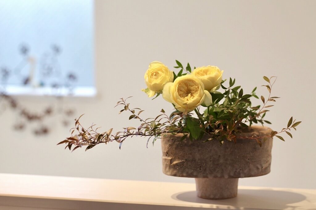 明日からはじめられる 花のあるくらし 草月流いけばな 心にいい日本の文化 大人のためのbetterlife マガジン Enpark 明日からはじめられる 花のあるくらし 草月流いけばな 心にいい日本の文化 大人のためのbetterlife マガジン Enpark