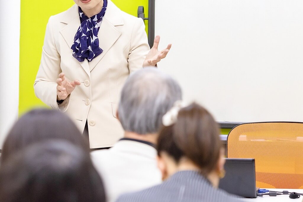 エンパーク